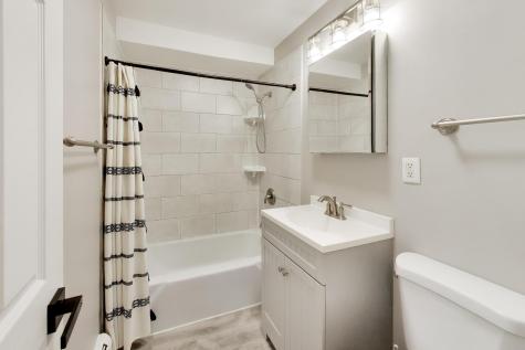 2640 North Windsor Drive Arlington Heights IL 60004