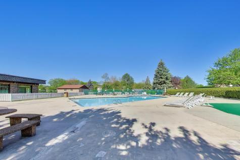 2640 North Windsor Drive Arlington Heights IL 60004