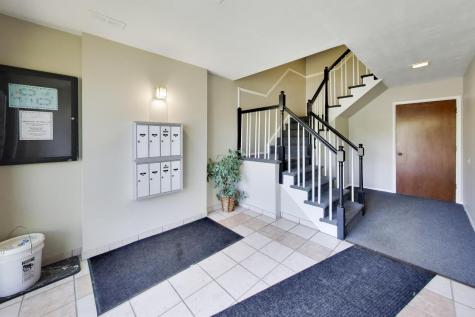 2640 North Windsor Drive Arlington Heights IL 60004