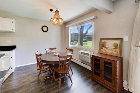 2640 North Windsor Drive Arlington Heights IL 60004