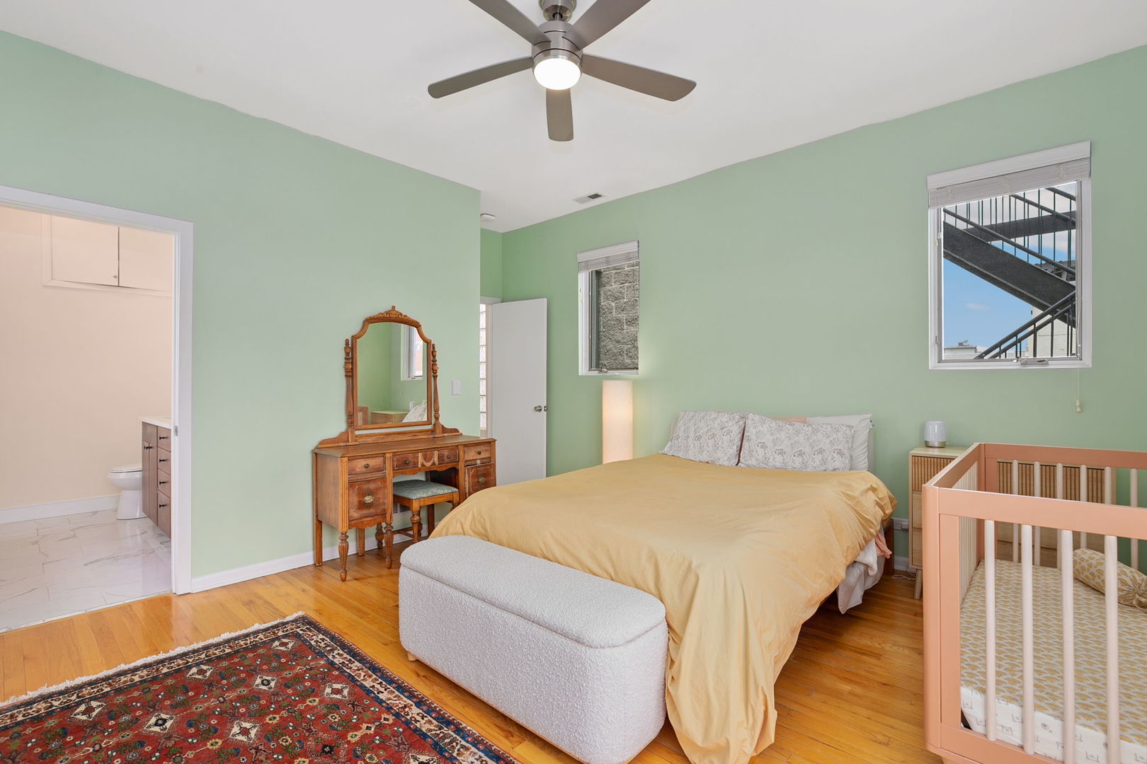 945 North Honore Street Chicago IL 60622