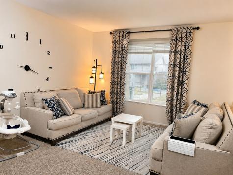 809 Brodhead Drive Aurora IL 60504