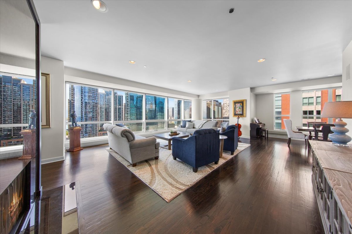 445 East North Water Street Chicago IL 60611