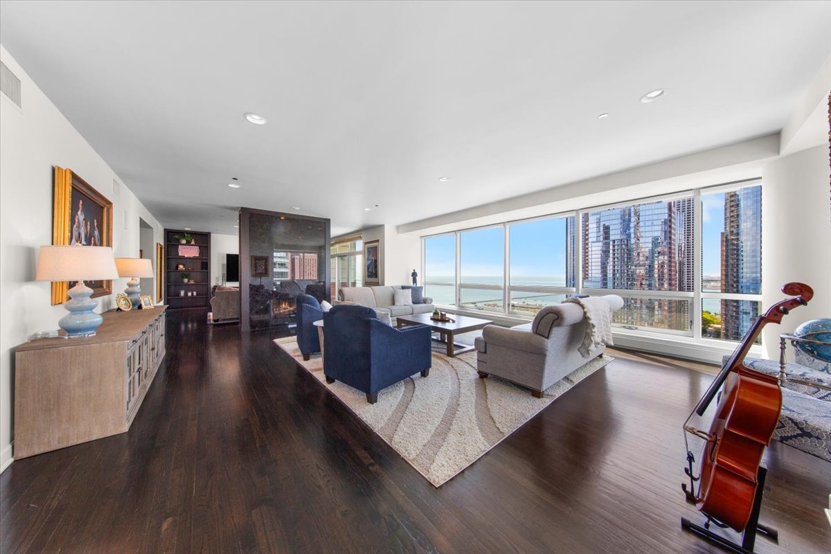445 East North Water Street Chicago IL 60611