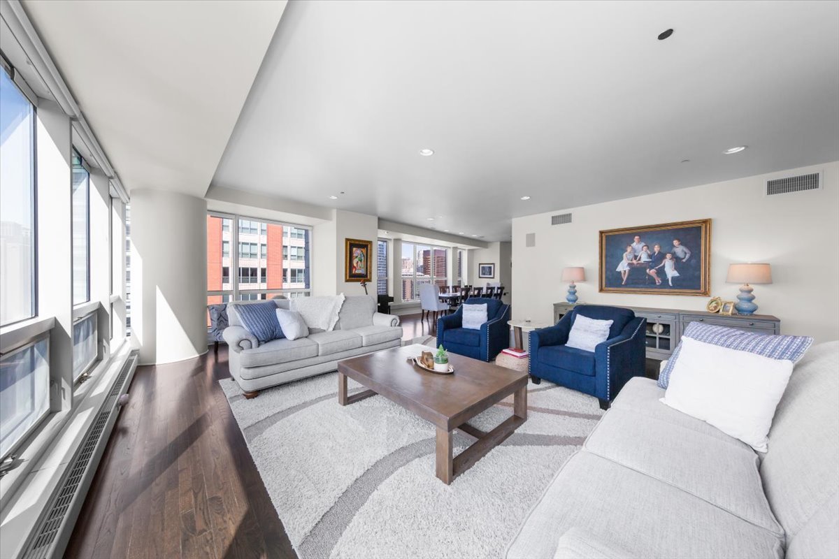445 East North Water Street Chicago IL 60611