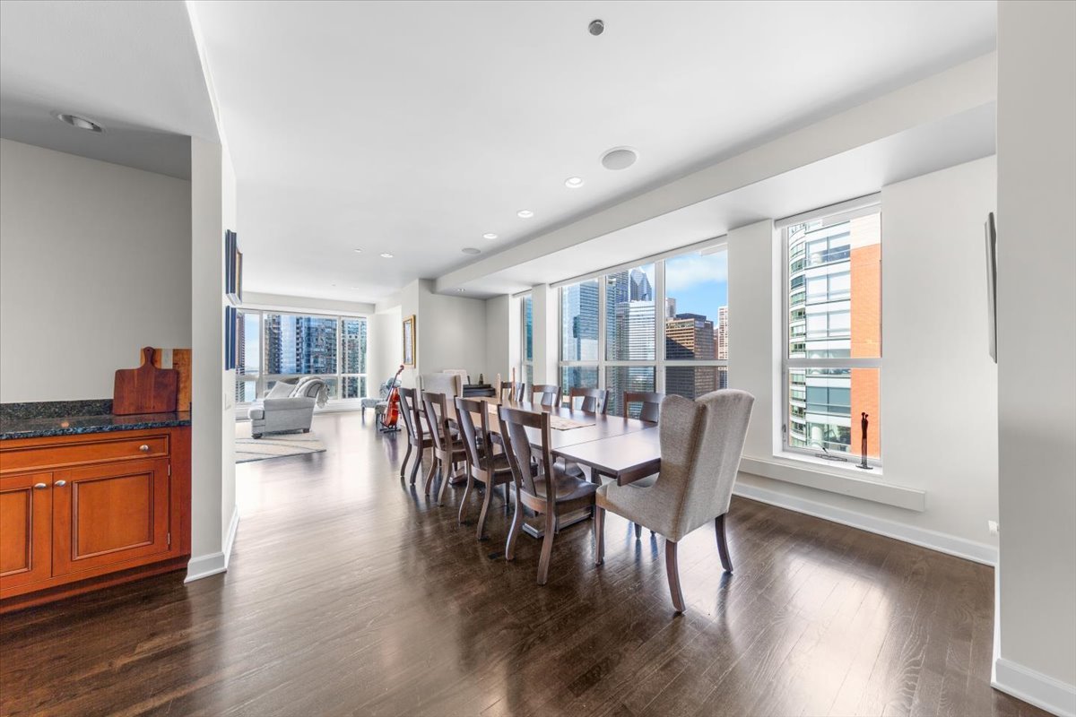 445 East North Water Street Chicago IL 60611