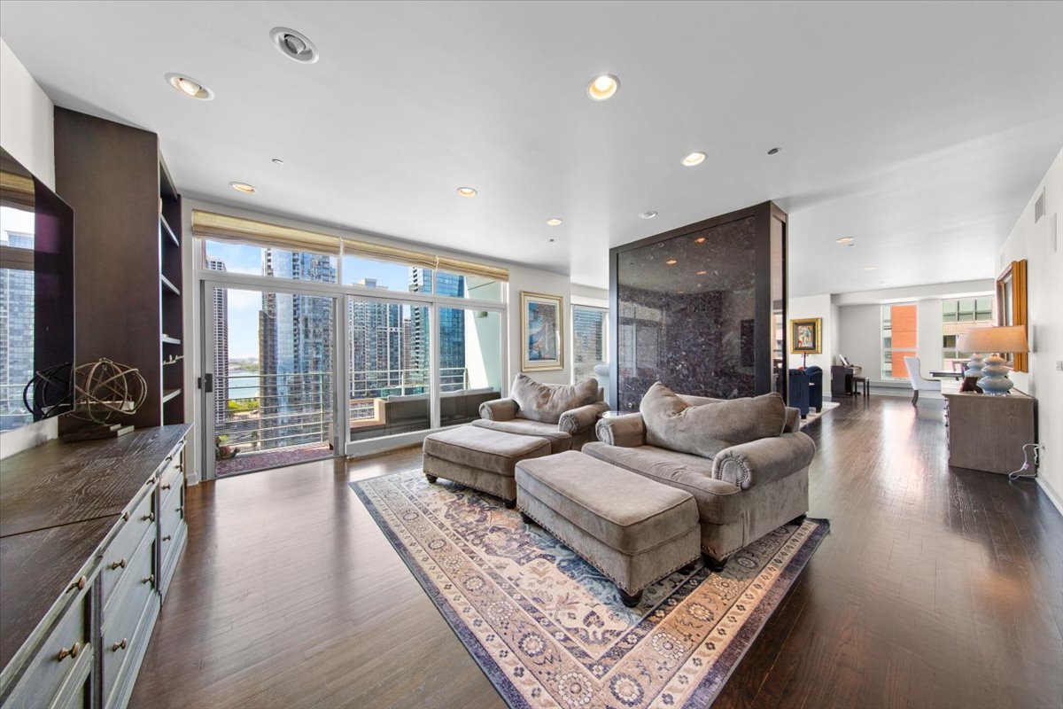 445 East North Water Street Chicago IL 60611