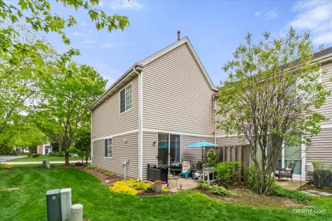 140 Heritage Lane Streamwood IL 60107