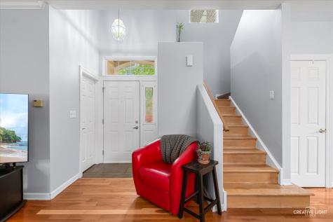 140 Heritage Lane Streamwood IL 60107