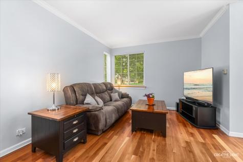 140 Heritage Lane Streamwood IL 60107