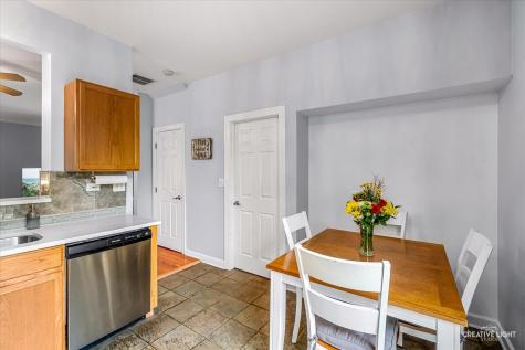 140 Heritage Lane Streamwood IL 60107