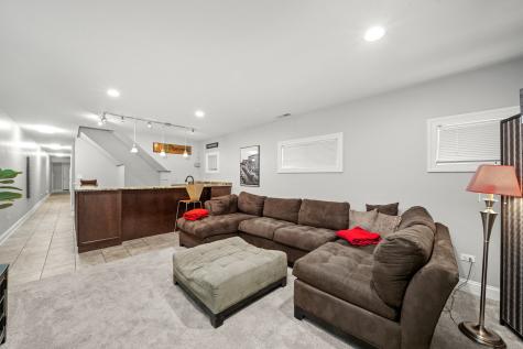 1636 West Warren Boulevard Chicago IL 60612