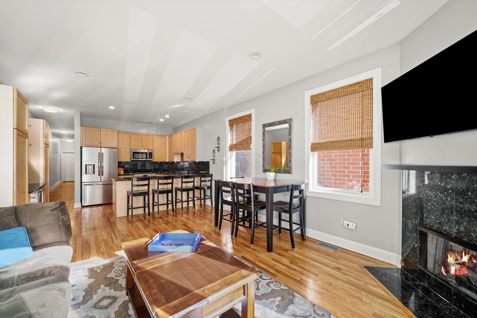 1636 West Warren Boulevard Chicago IL 60612