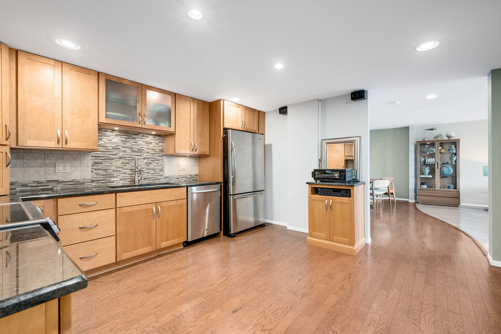 2000 Saint Regis Drive Lombard IL 60148
