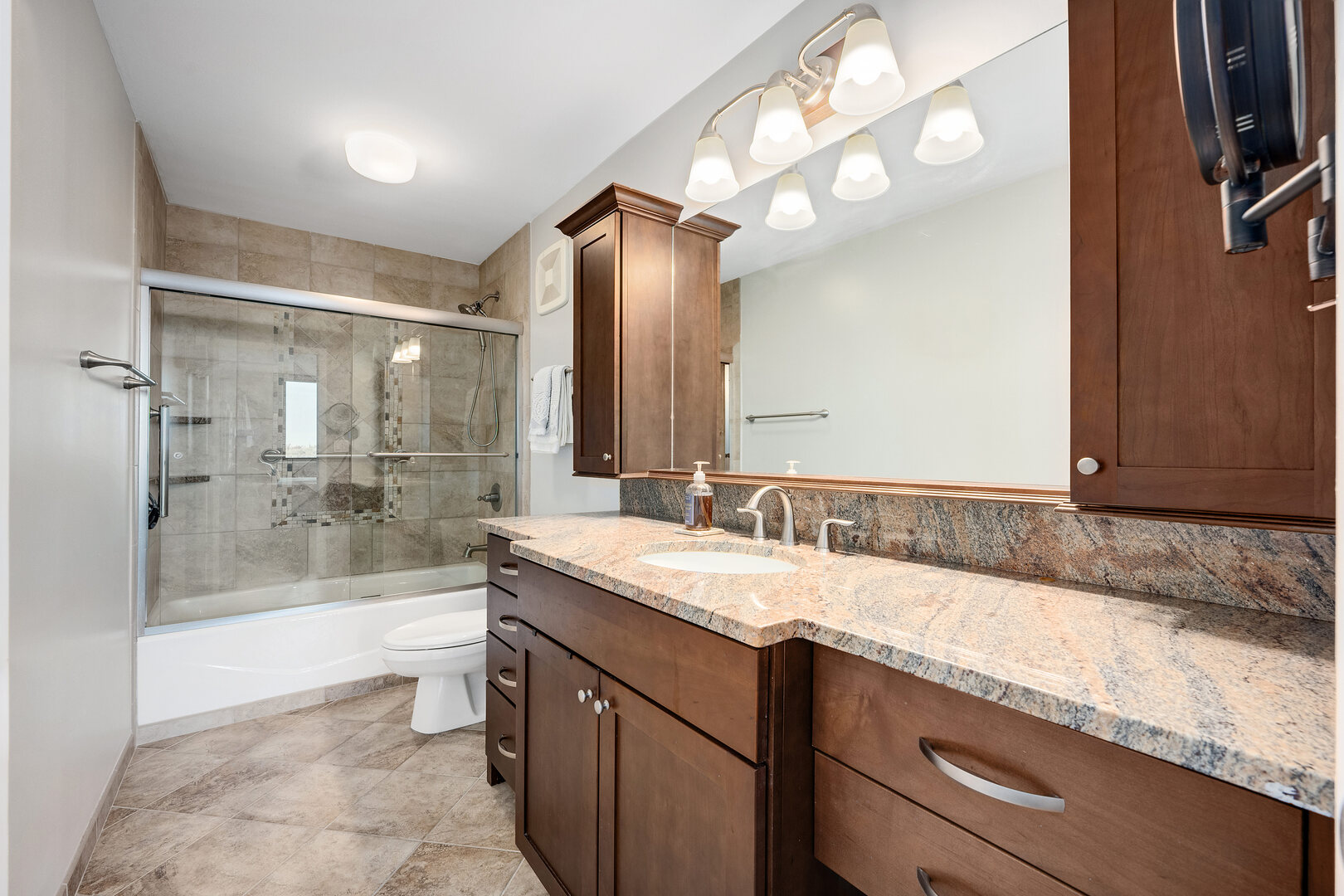 2000 Saint Regis Drive Lombard IL 60148