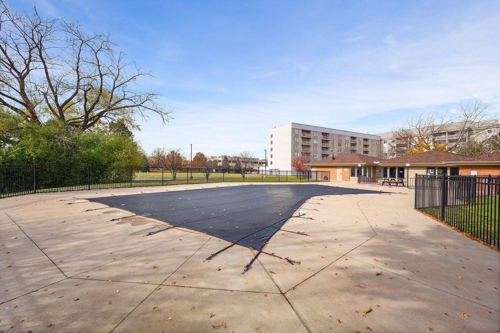 2000 Saint Regis Drive Lombard IL 60148