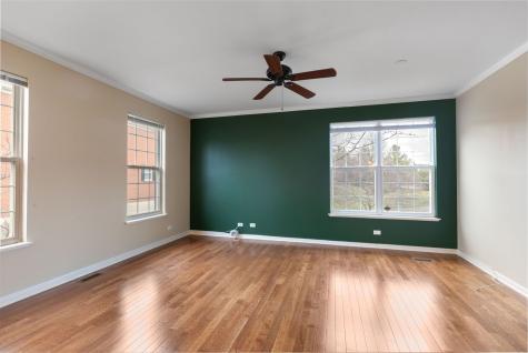787 Thornbury Court Bartlett IL 60103