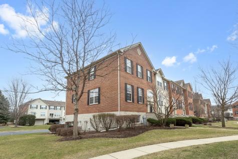 787 Thornbury Court Bartlett IL 60103