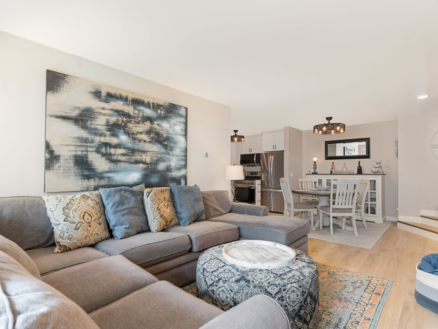 1332 Mc Dowell Road Naperville IL 60563