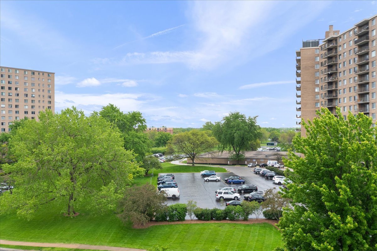 7141 North Kedzie Avenue Chicago IL 60645
