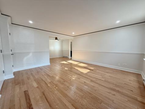 5037 North East River Road Norridge IL 60706