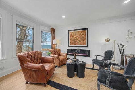 1200 West Sherwin Avenue Chicago IL 60626
