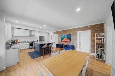 1200 West Sherwin Avenue Chicago IL 60626
