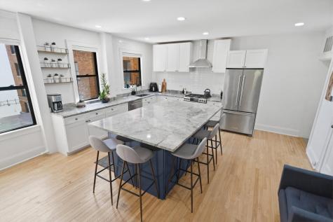 1200 West Sherwin Avenue Chicago IL 60626