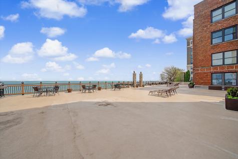 1200 West Sherwin Avenue Chicago IL 60626