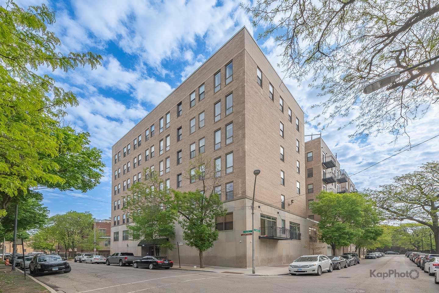 811 South Lytle Street Chicago IL 60607