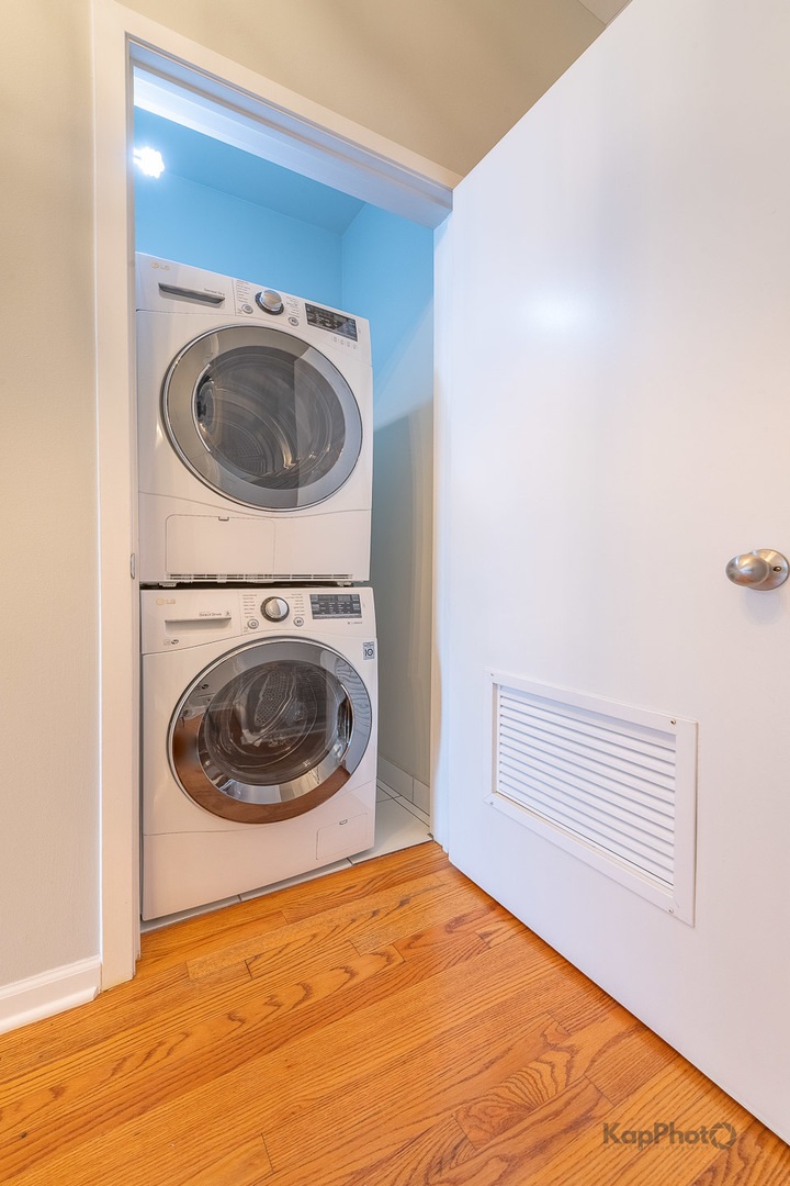 811 South Lytle Street Chicago IL 60607