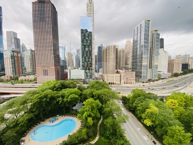 505 North Lake Shore Drive Chicago IL 60611
