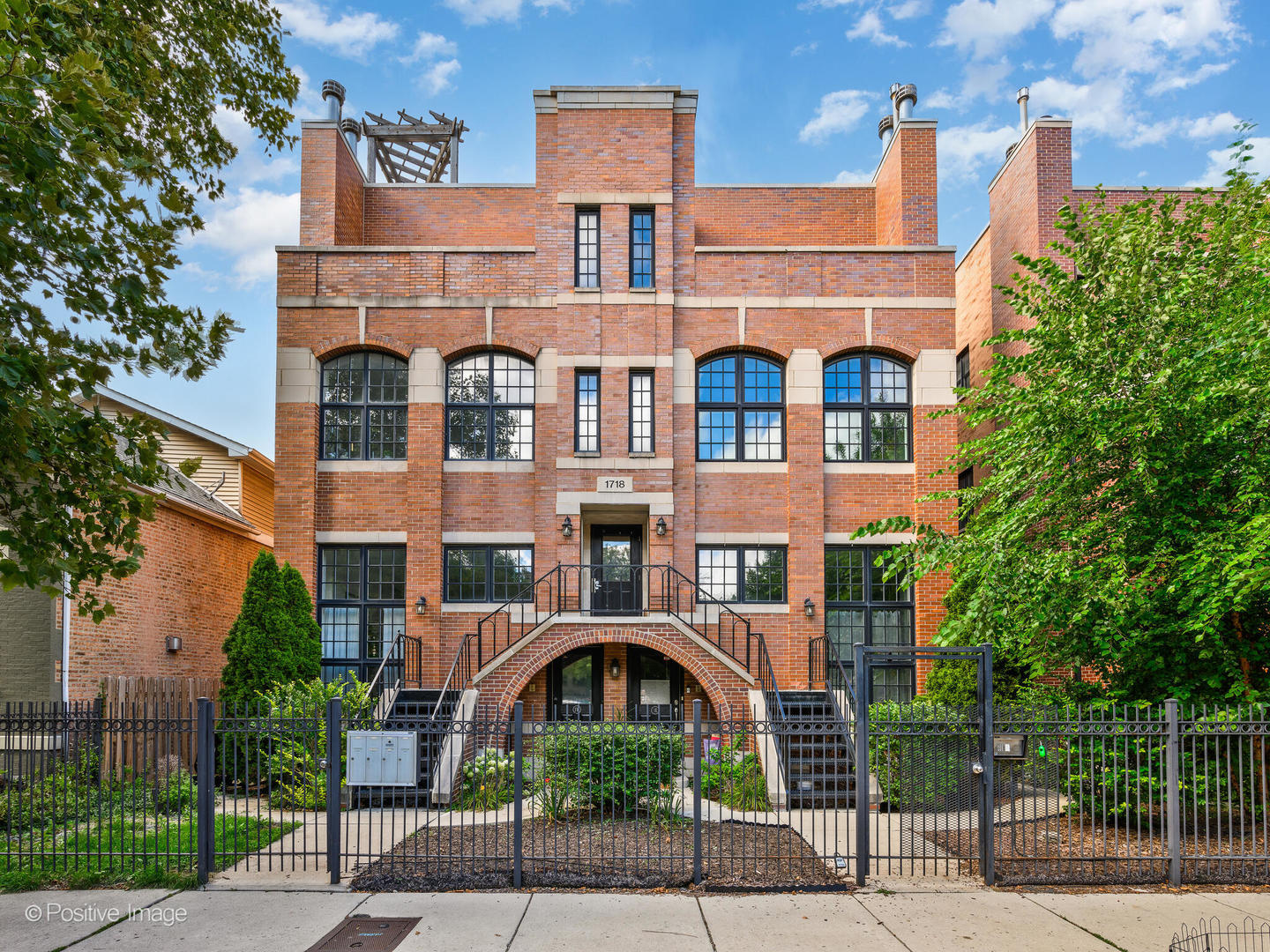 1718 West Superior Street Chicago IL 60622