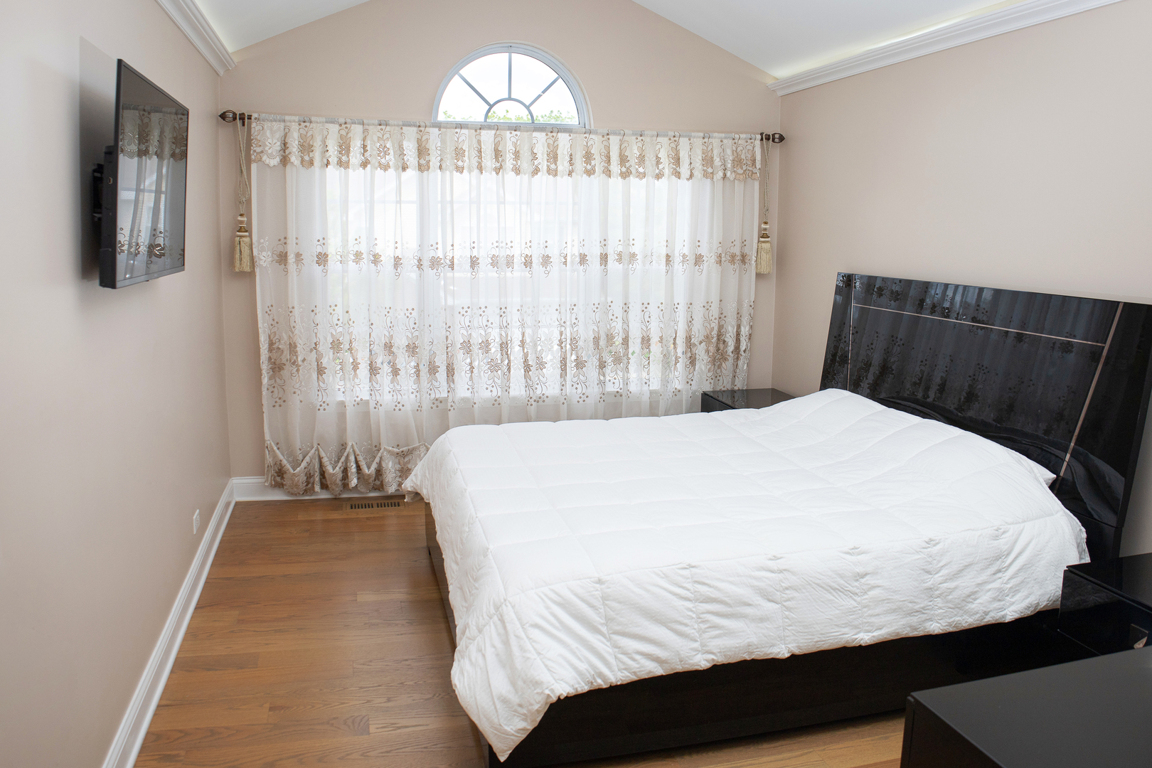 5451 Elizabeth Place Rolling Meadows IL 60008