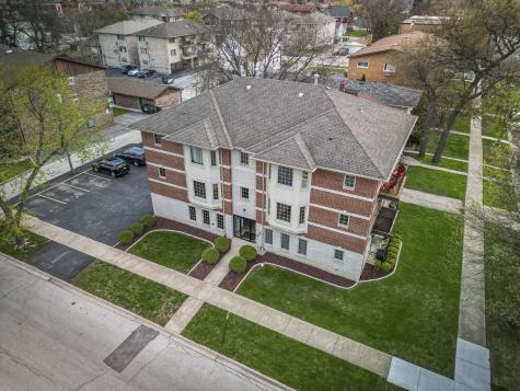 5368 West 96th Street Oak Lawn IL 60453