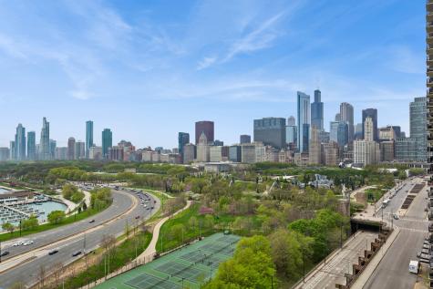 155 North Harbor Drive Chicago IL 60601