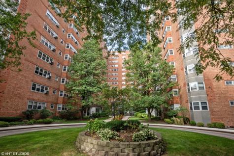 4950 North Marine Drive Chicago IL 60640