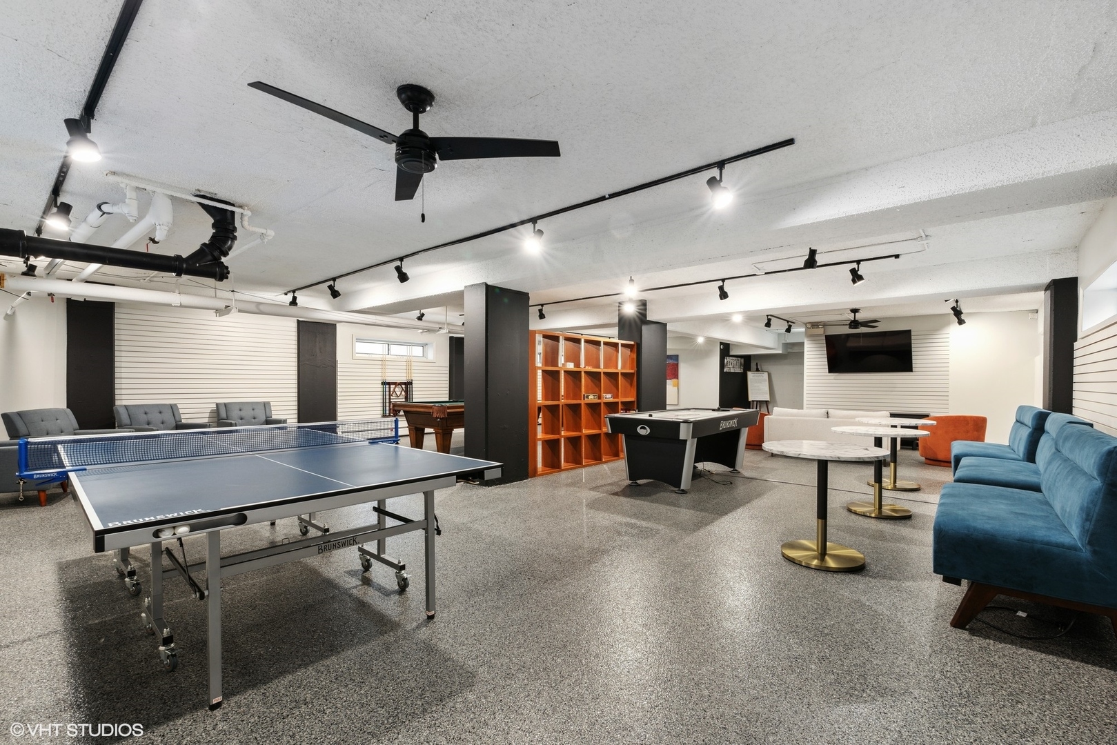 4950 North Marine Drive Chicago IL 60640