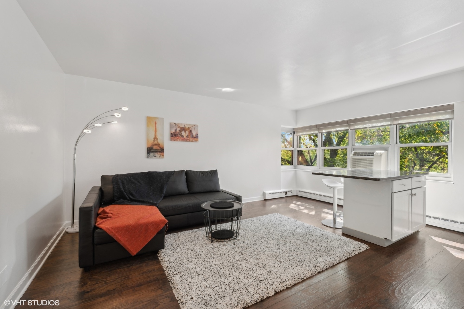 4950 North Marine Drive Chicago IL 60640