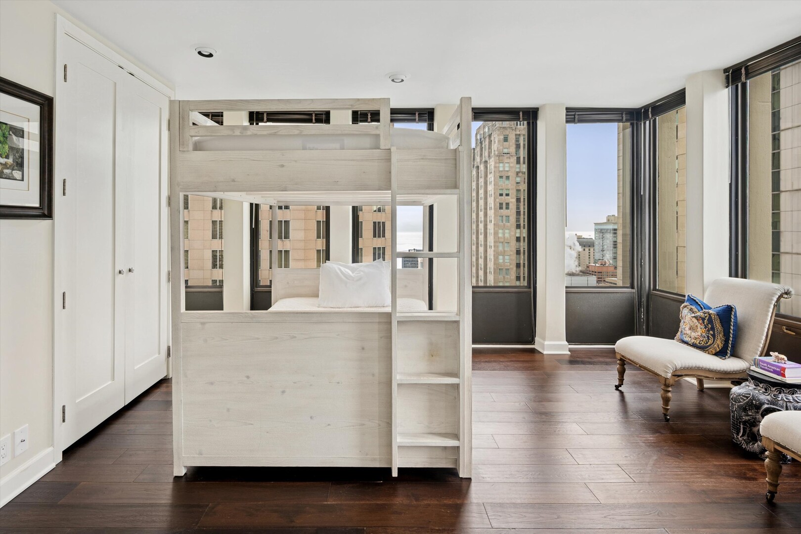 100 East Walton Street Chicago IL 60611