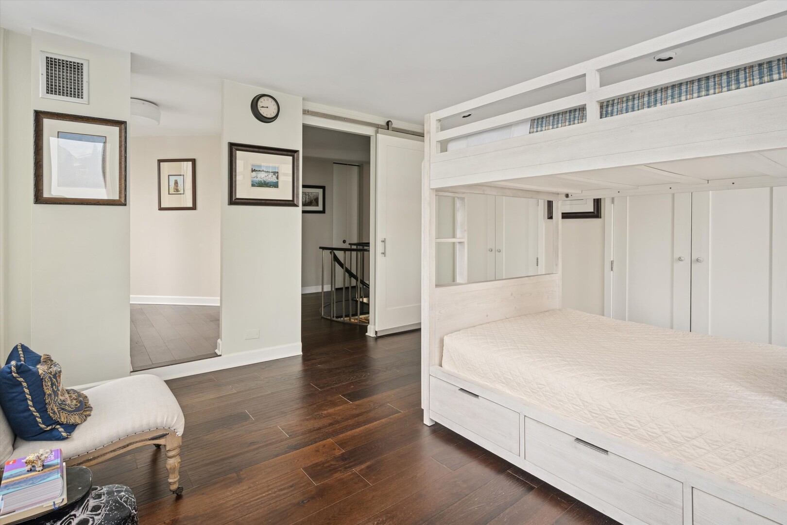 100 East Walton Street Chicago IL 60611
