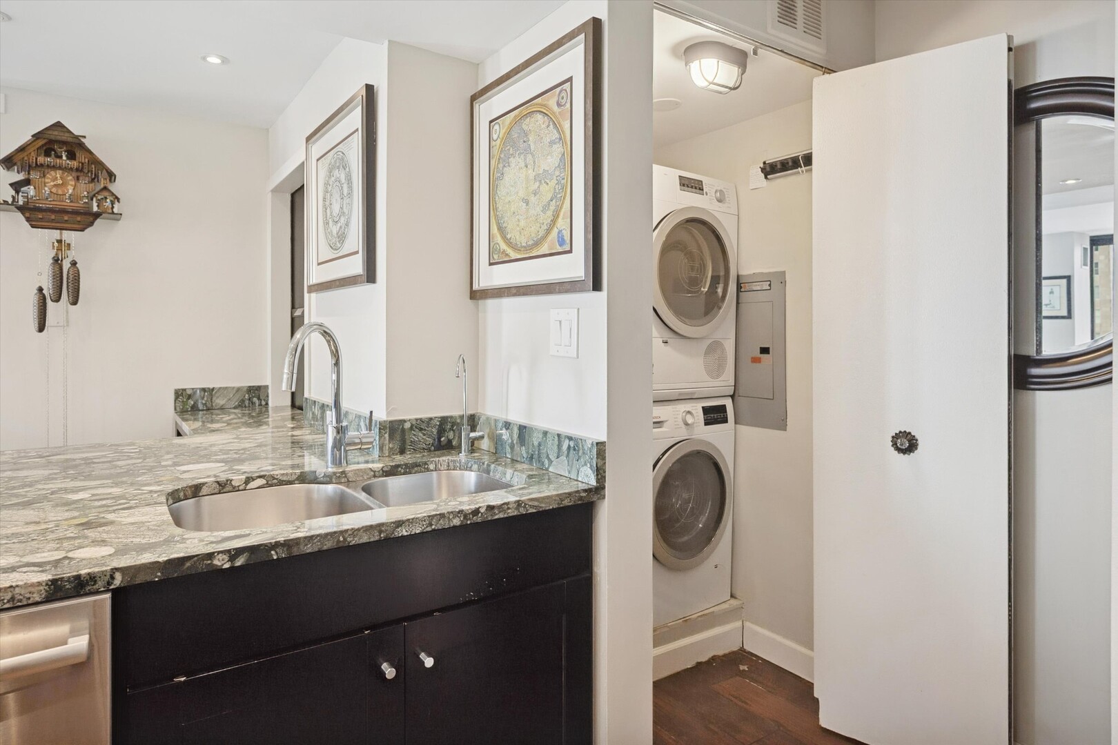 100 East Walton Street Chicago IL 60611