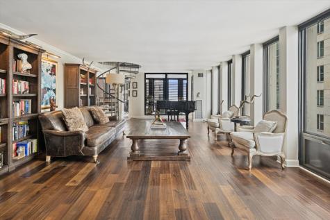 100 East Walton Street Chicago IL 60611