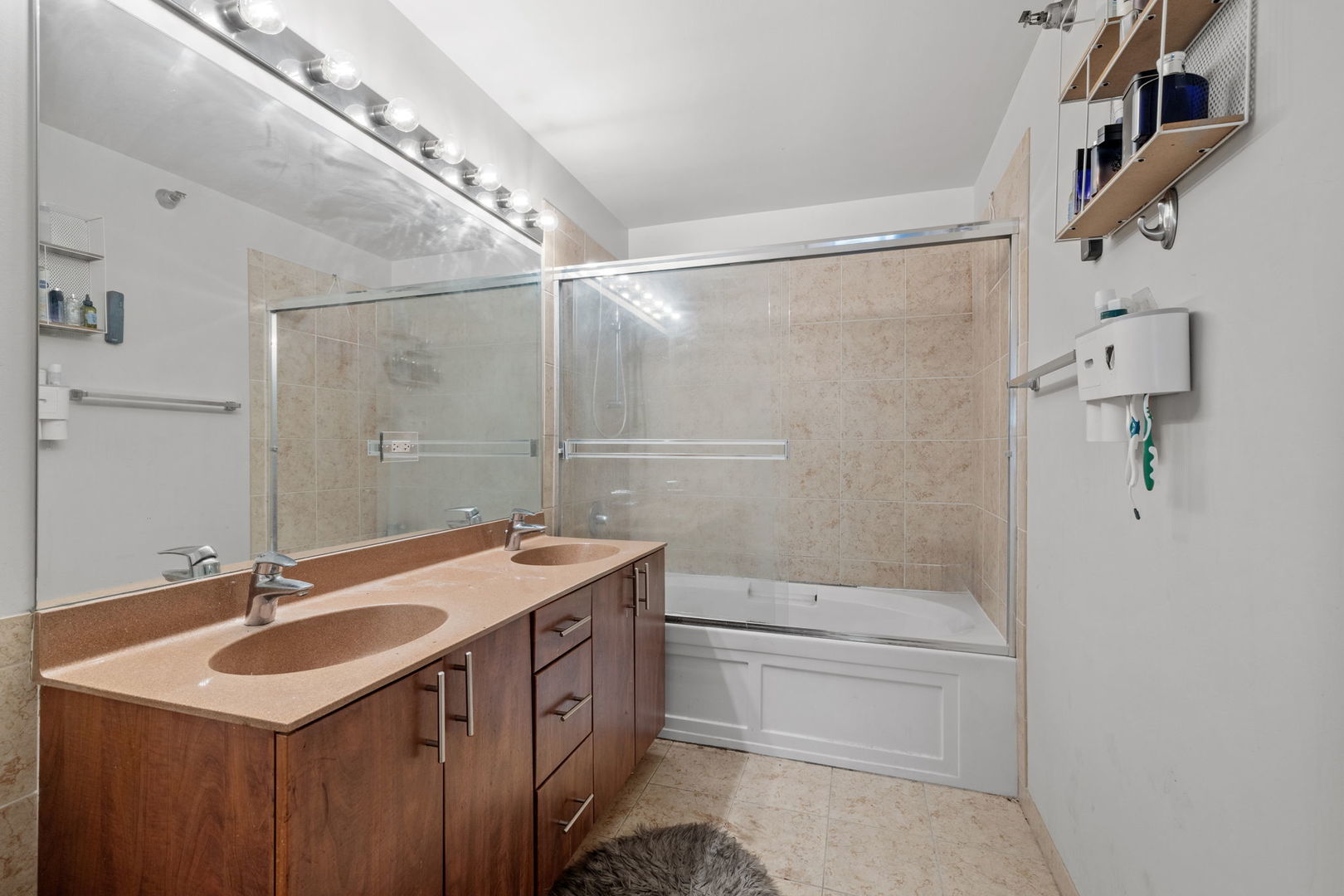 235 West Van Buren Street Chicago IL 60607