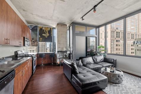 235 West Van Buren Street Chicago IL 60607