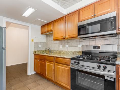 112 Lincoln Avenue Riverside IL 60546