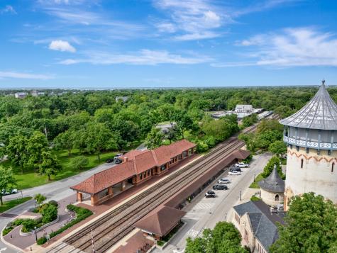 112 Lincoln Avenue Riverside IL 60546