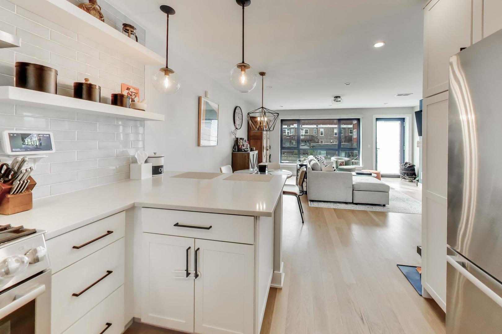 2247 North Rockwell Street Chicago IL 60647
