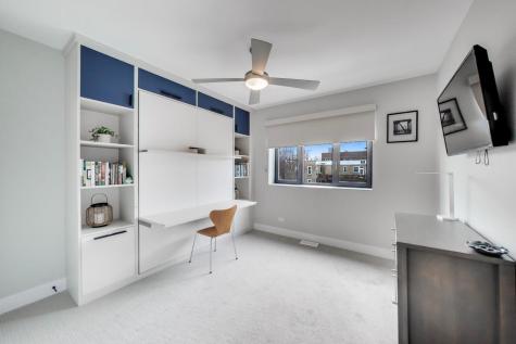 2247 North Rockwell Street Chicago IL 60647