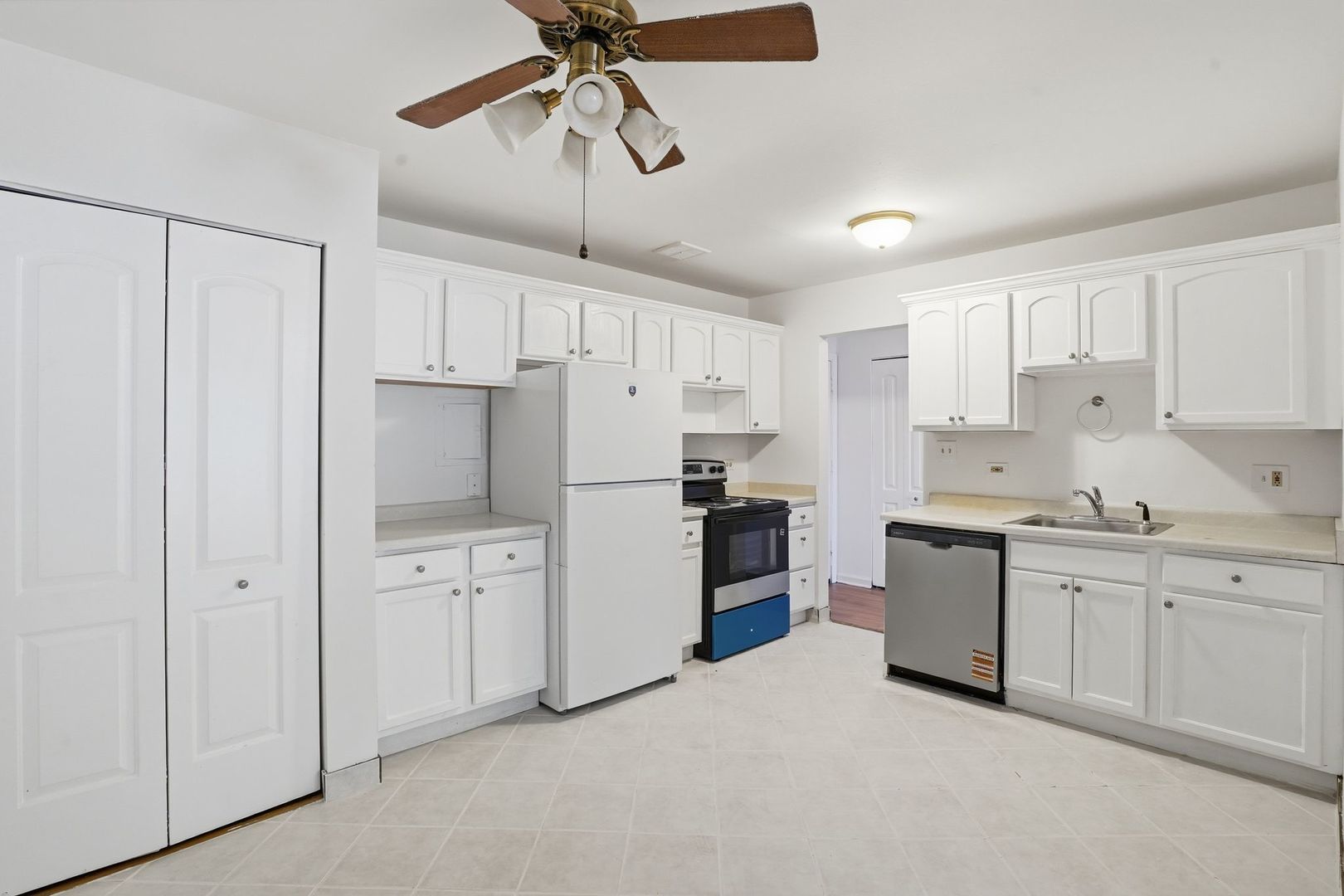 7413 Brookdale Drive Darien IL 60561